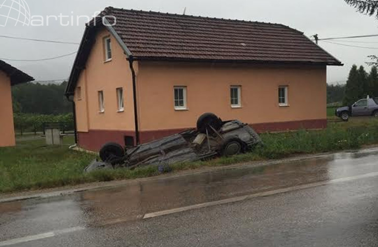 prevrnut audi 1