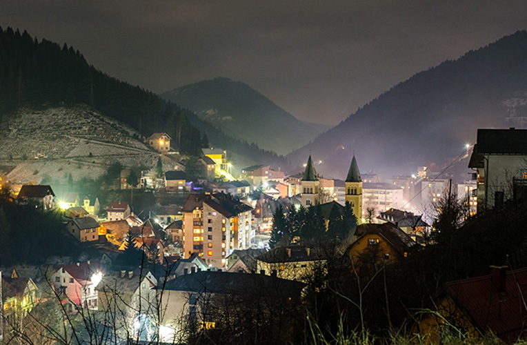 vares panorama nocu
