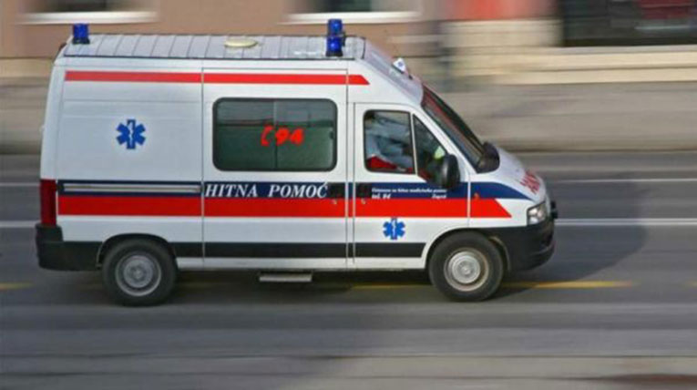 hitna pomoc auto