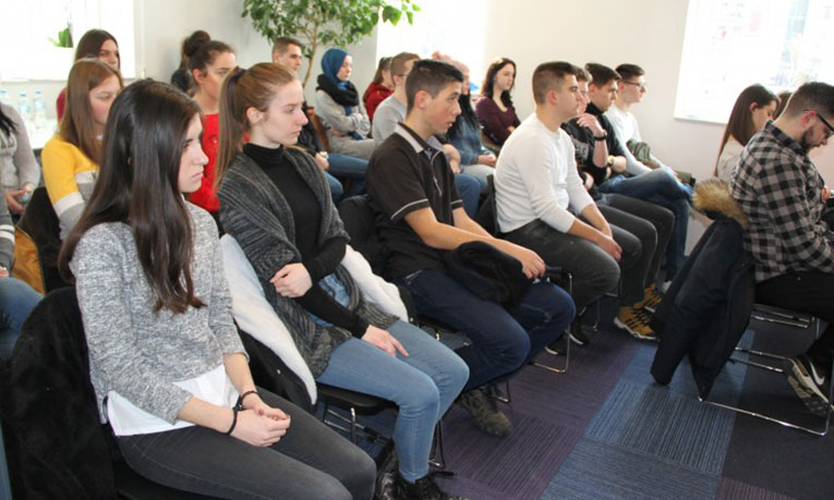 ucenici sstudenti semianr