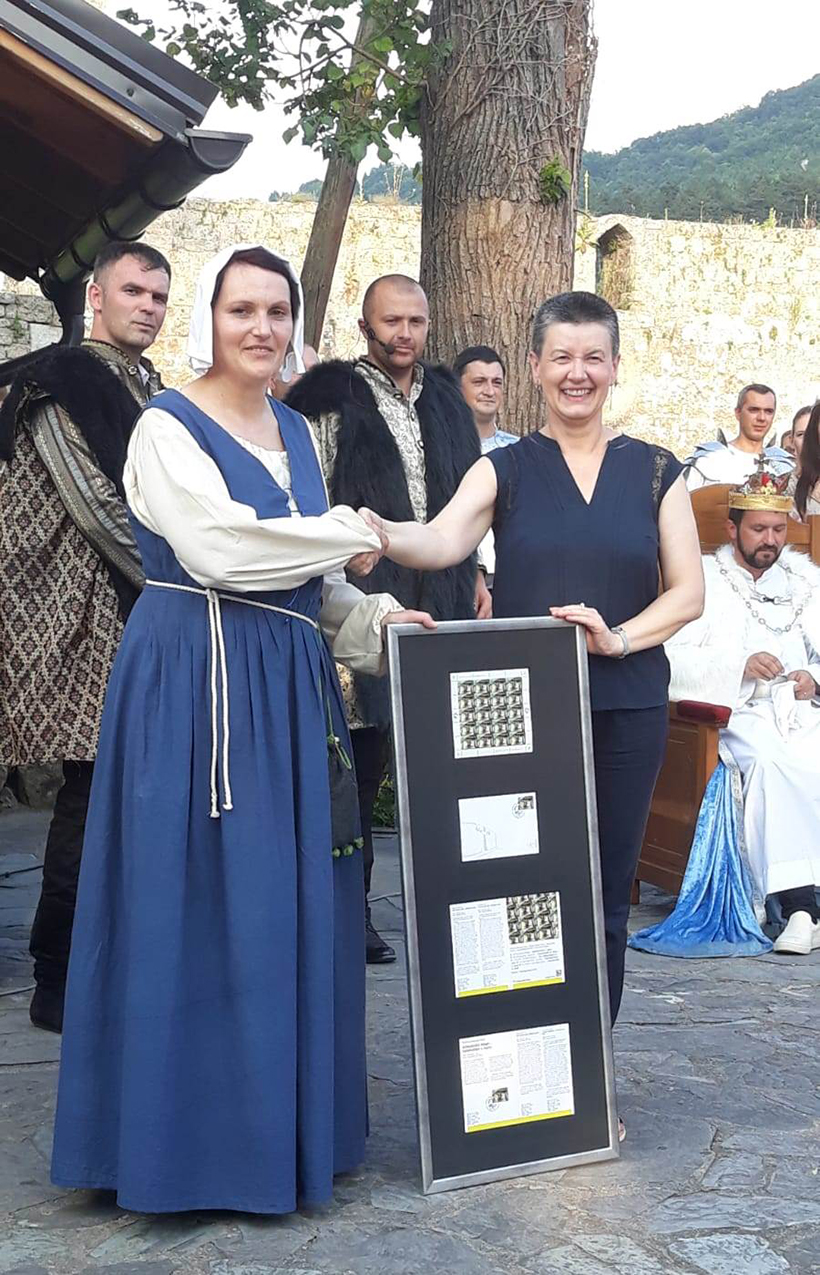 Dragica Lukić i Željka Šaravanja.jpg