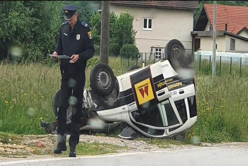 auto policajac nesreca kis