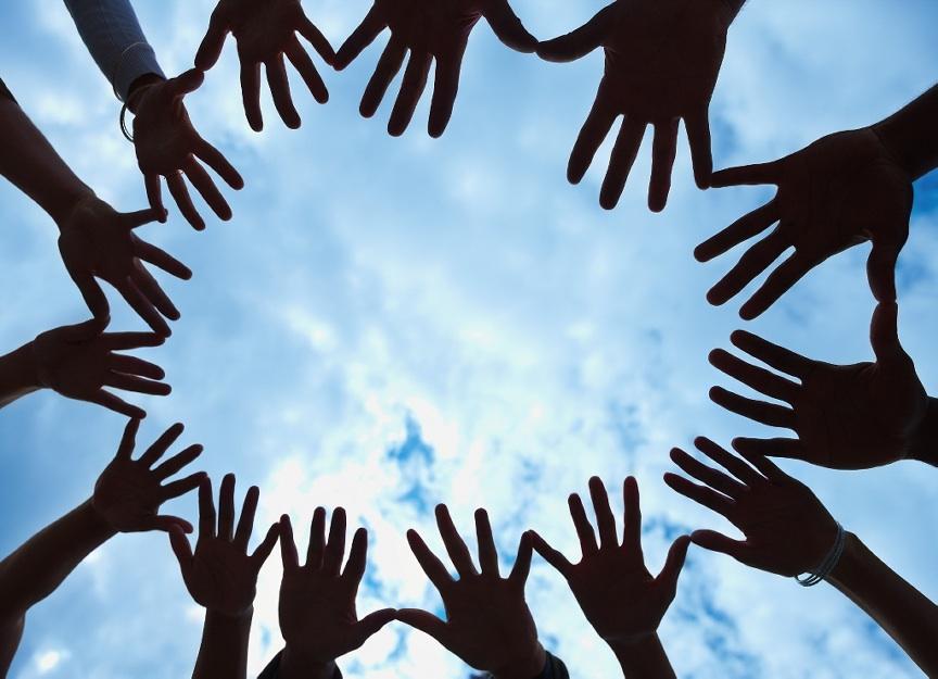 helping-hands2-1396526308.jpg