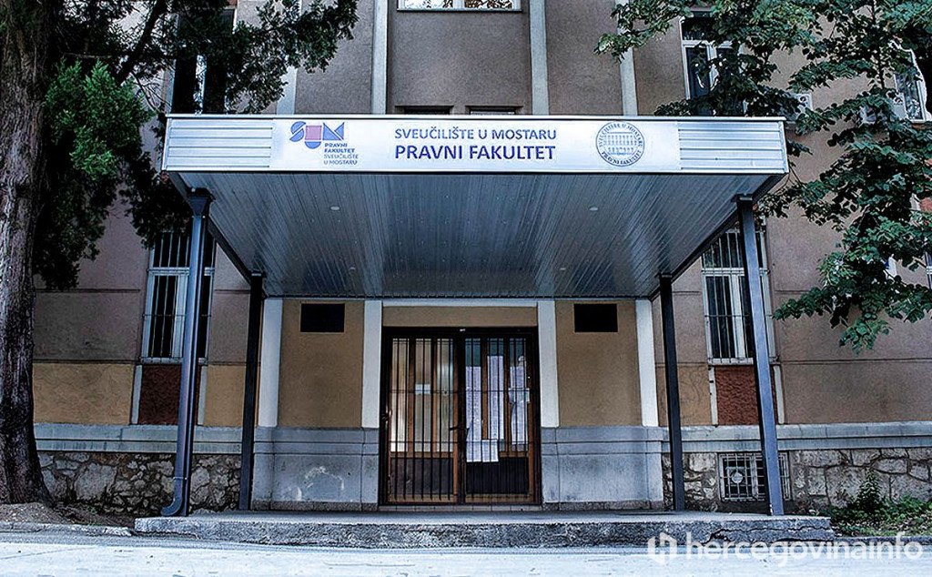 pravni fakultet