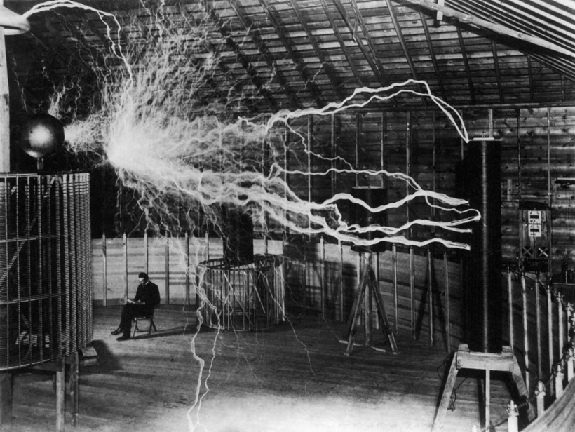 tesla (2).jpg