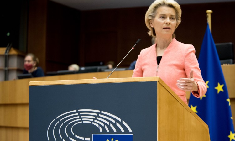 ursula_von_der_leyen_sep2020.jpg