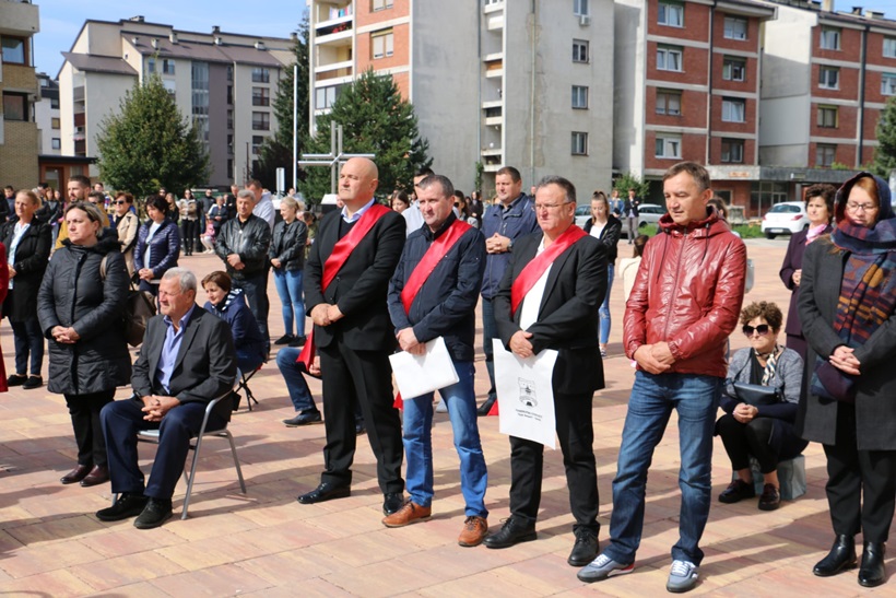 375749e0-d028-4969-9c26-2b8ebc55cac3.jpg