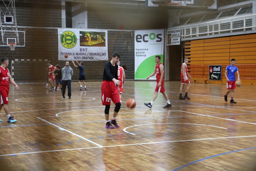 59bacc79-c385-4c6d-9dce-b78a2cb37347.jpg