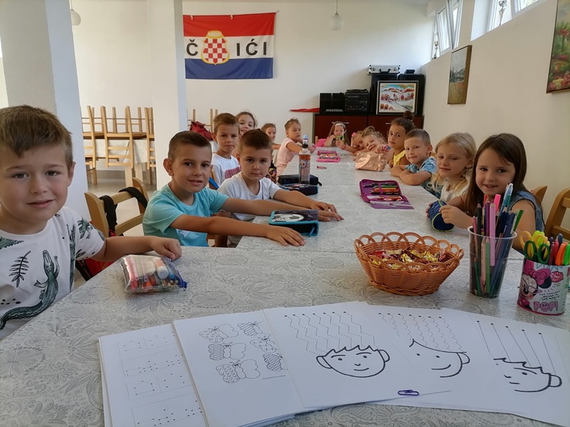 8ee7de68-6b8b-44af-b0f2-397447c65654.jpg