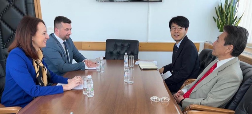 Amb.Japana26.4.23.-foto.jpg