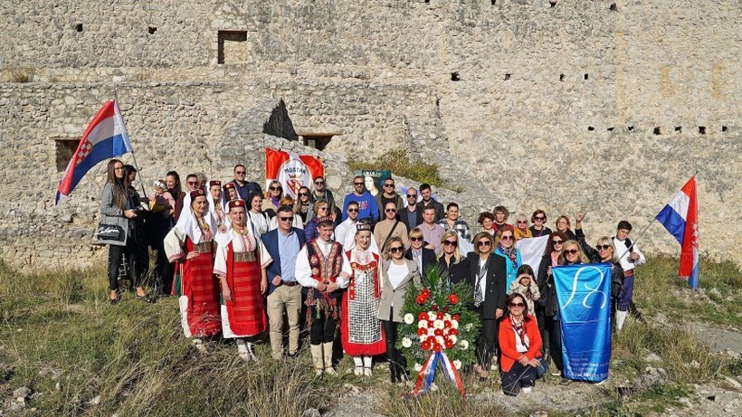 FNA_150671.jpg