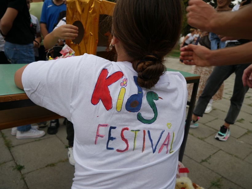 IMG-48cc6868ca3dec42d9be72d17153a041-V.jpg