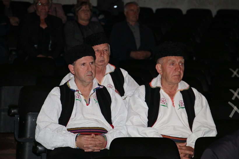 IMG_2372.JPG