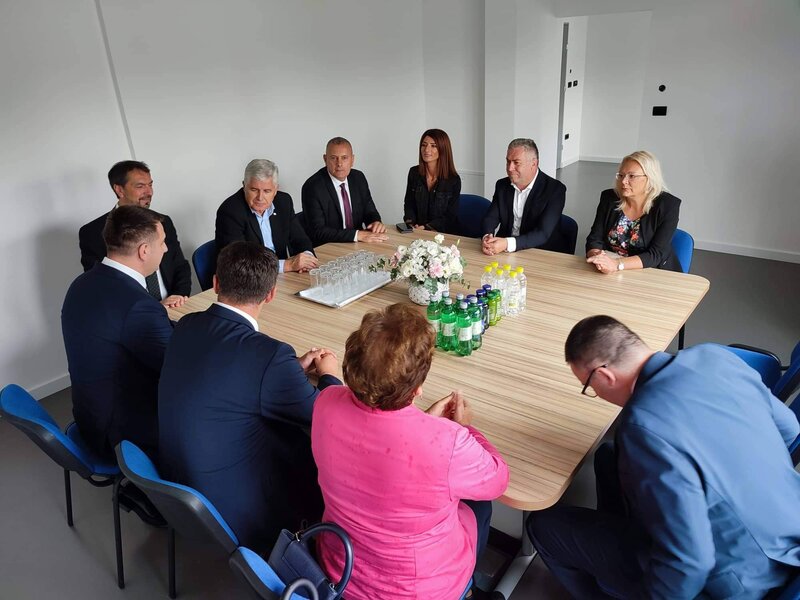 rsz_covic-bila-bolnica.jpg