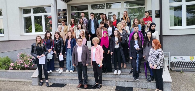 studenti-naslovna-1024x479.jpg