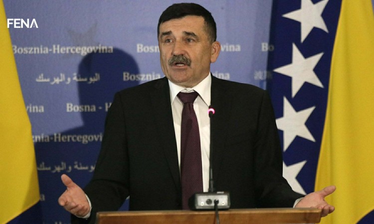 150621_lovrinovic.jpg
