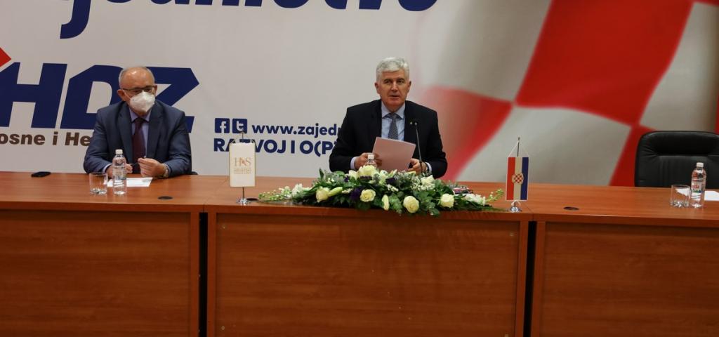 IMG_3337_Copy.jpg