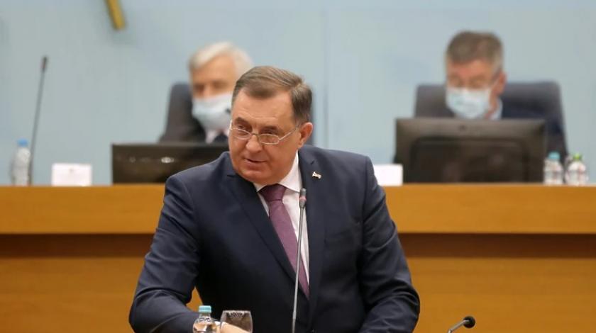 dodik srnaa