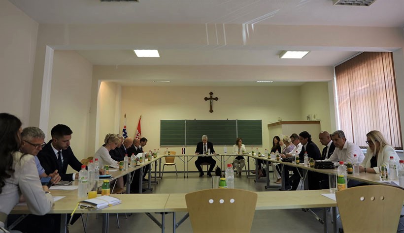 hdz-ucionica-sar.jpg
