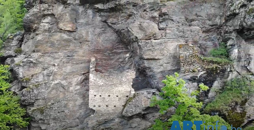 kastele-stari-grad-art.jpg