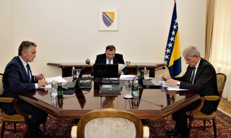 predsjednistvo_sjednica.jpg