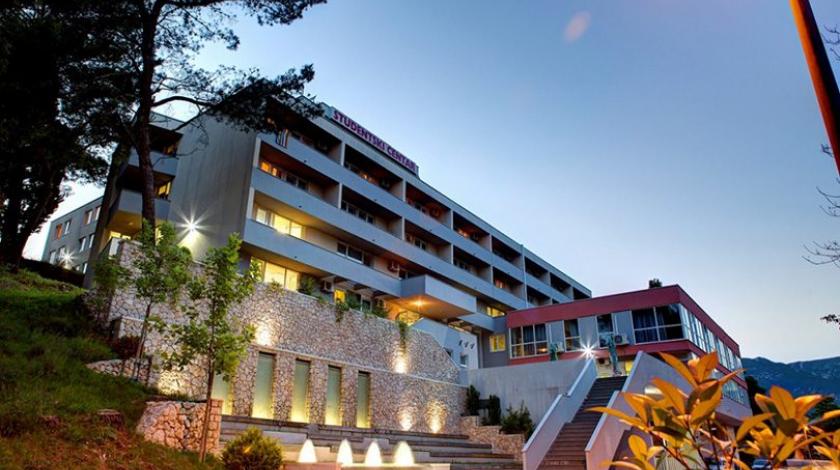 studentski-centar-mostar-810x539.jpg