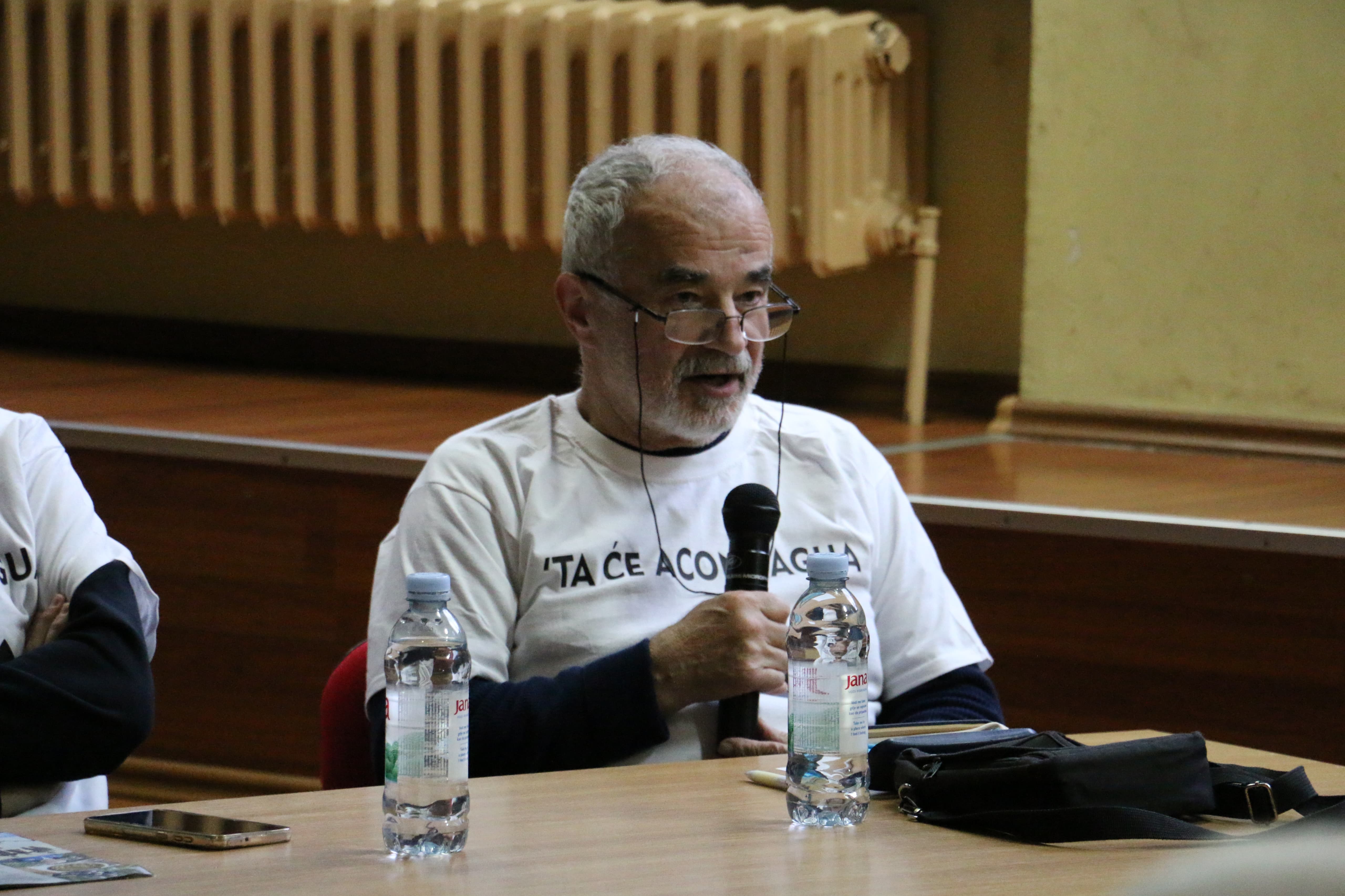 03f10d53-3f58-4c9b-b645-3de62e899322.jpg