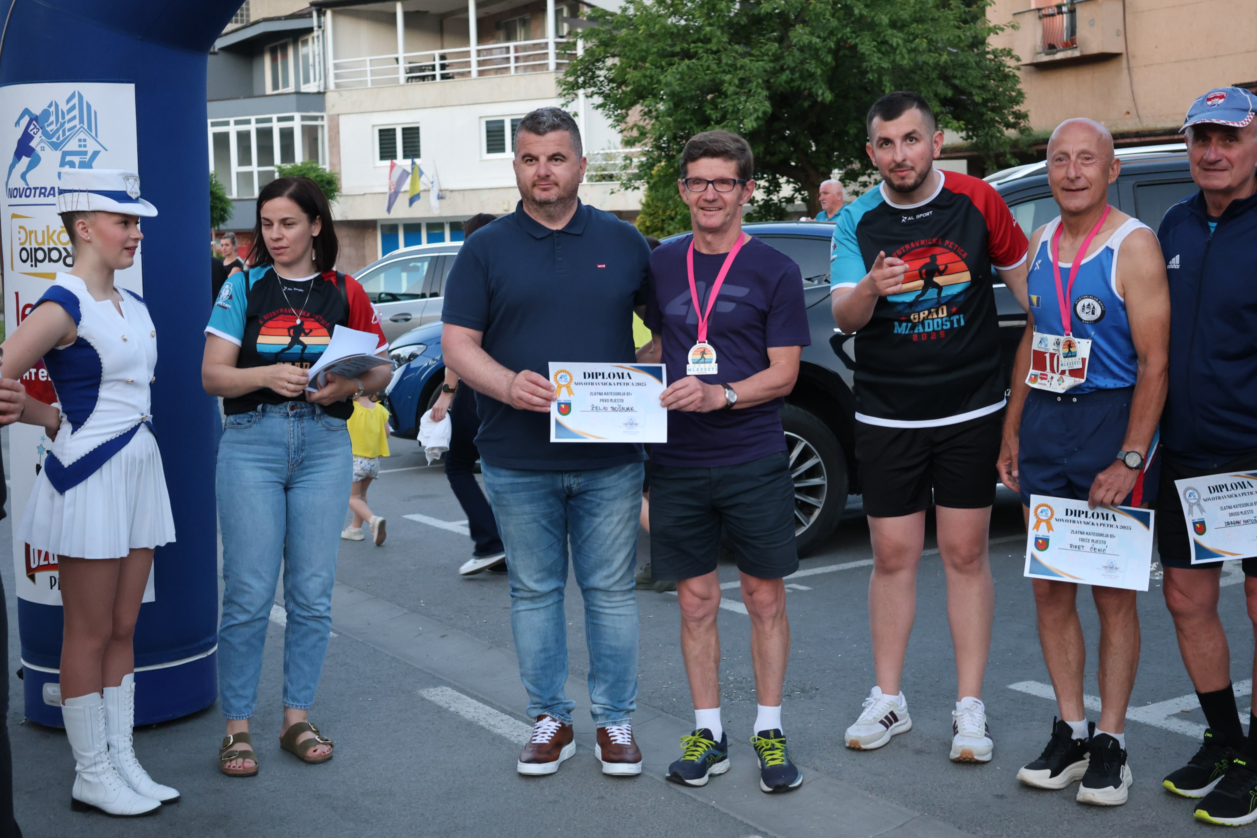 0813e2f0-f624-4810-96e0-351e9607ecfc.jpg
