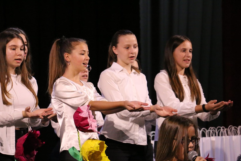 2ccac697-19a4-4954-b52f-f168833cc199.jpg
