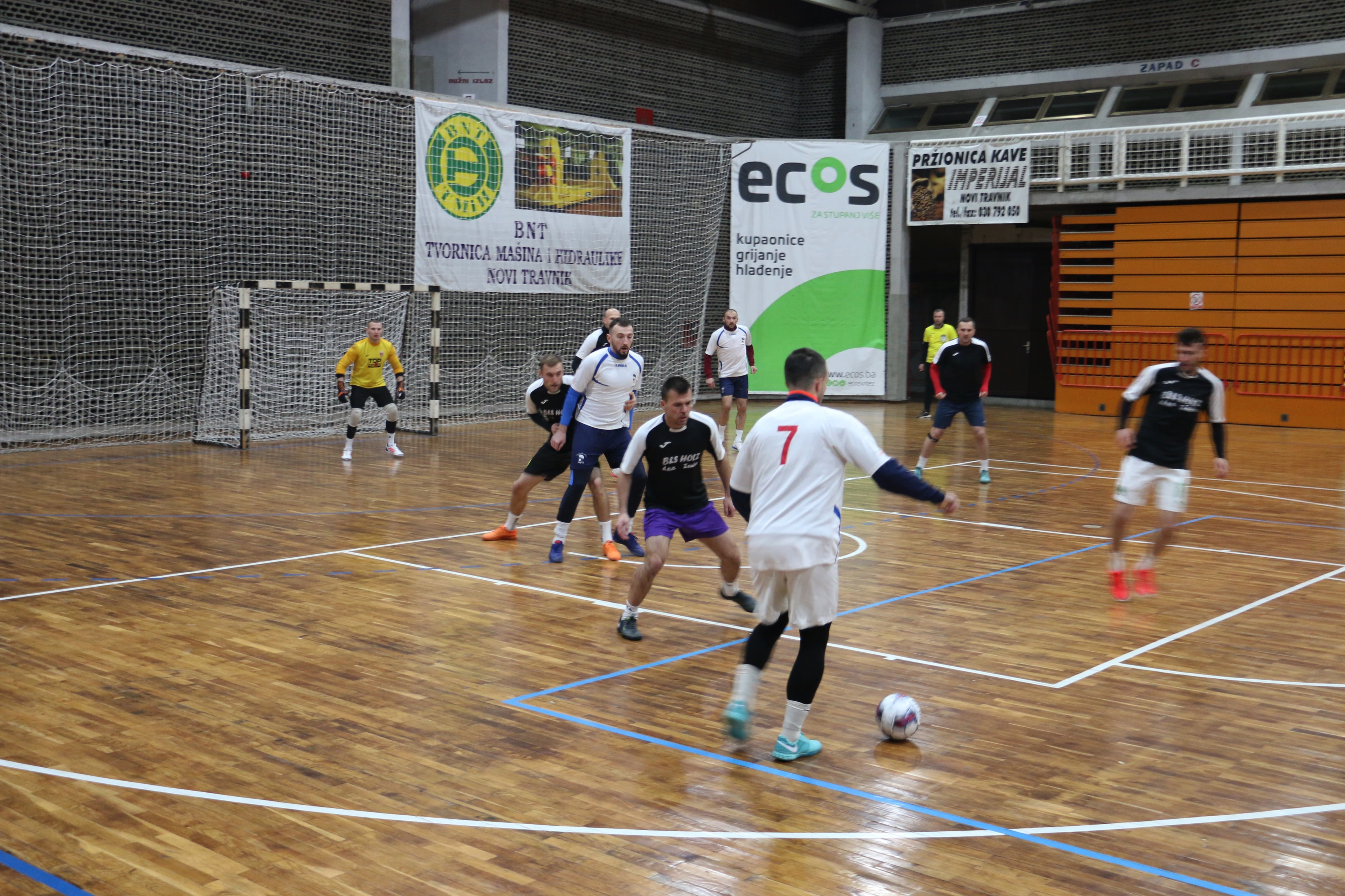 3dcc7192-bef9-4137-9758-d3d34b5461e9.jpg