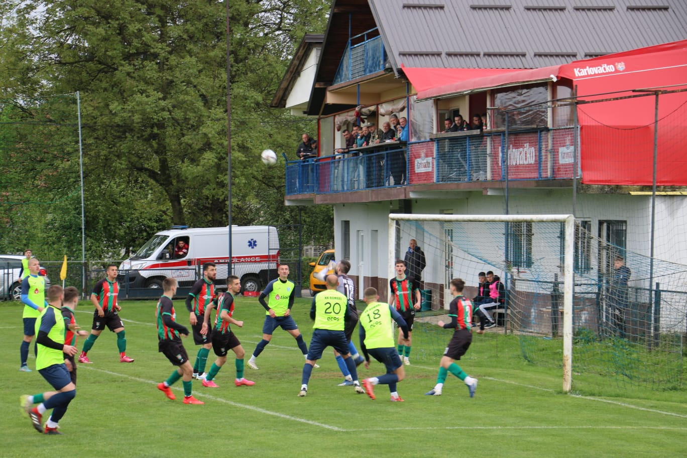 a9c2cd0d-cc66-4afe-8d16-d94bf2d46163.jpg