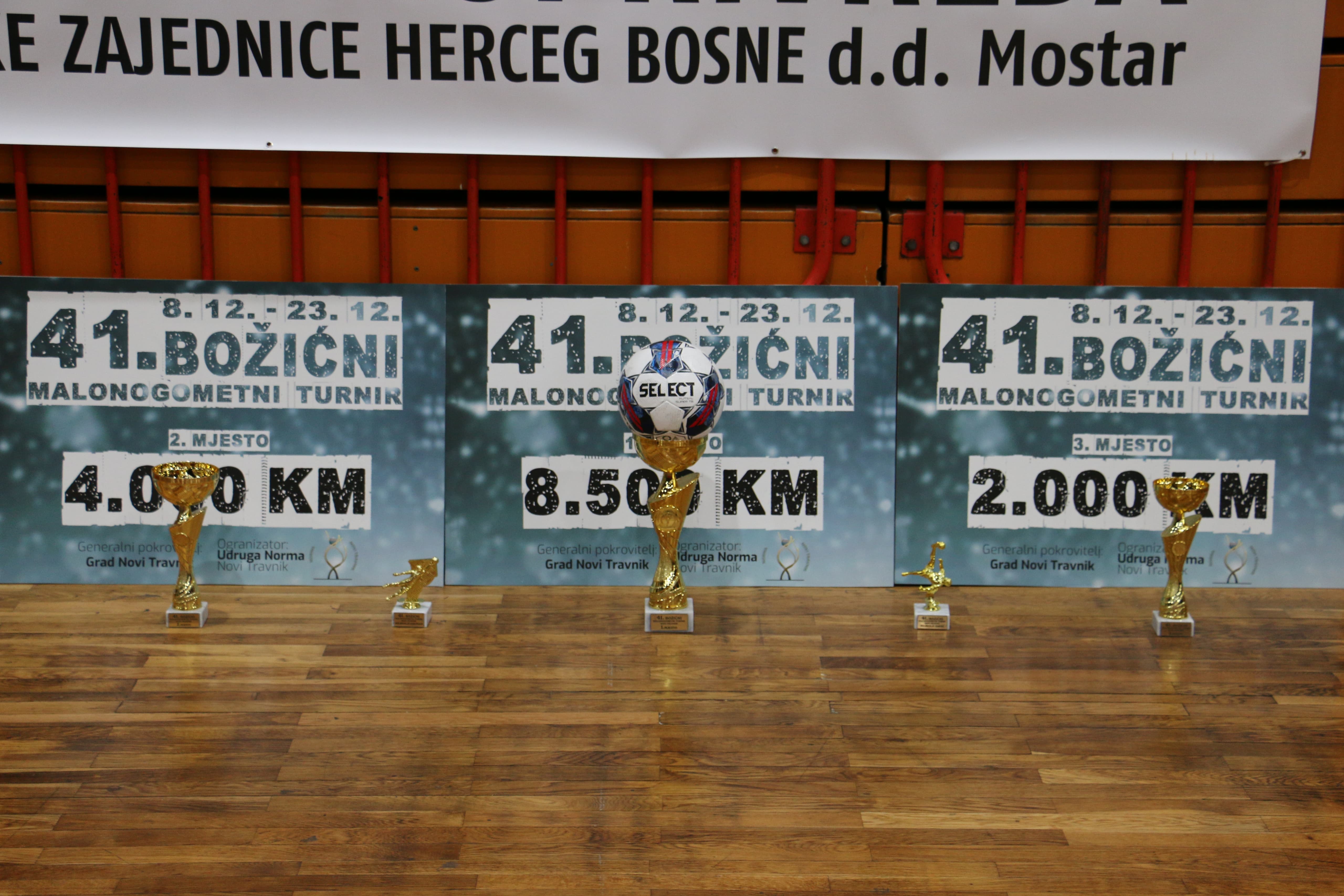 d13f4554-ac9a-417d-9736-66687099fd38.jpg