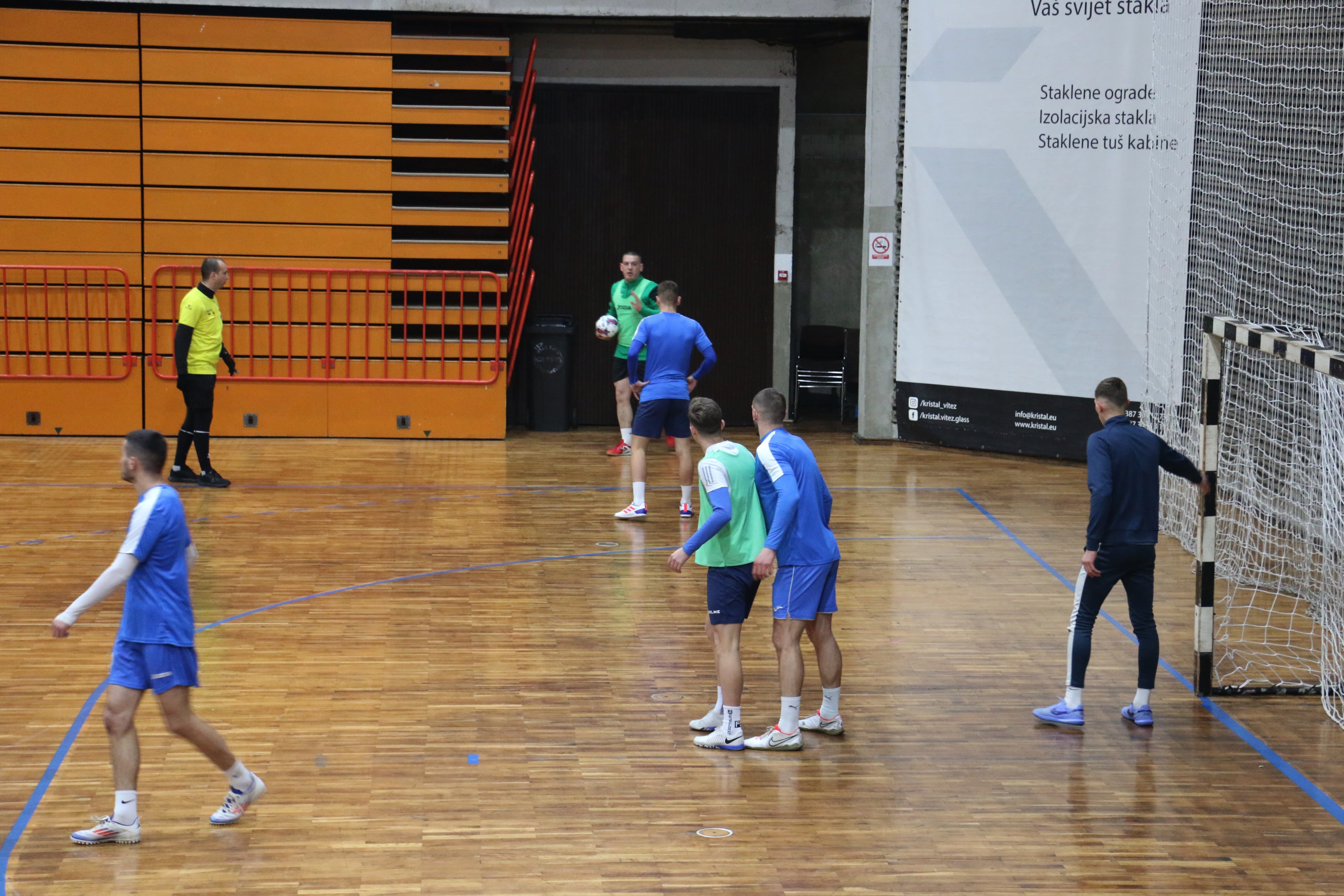 d9933d03-d890-4600-9280-ed30a9243e68.jpg