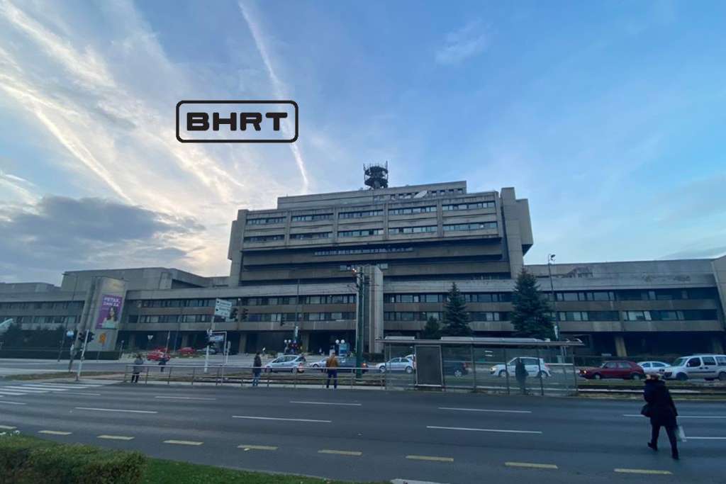 l_1ad845682732624d1a9da4ff8223b881.jpg