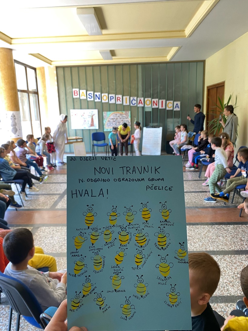 pocelicee.jpg