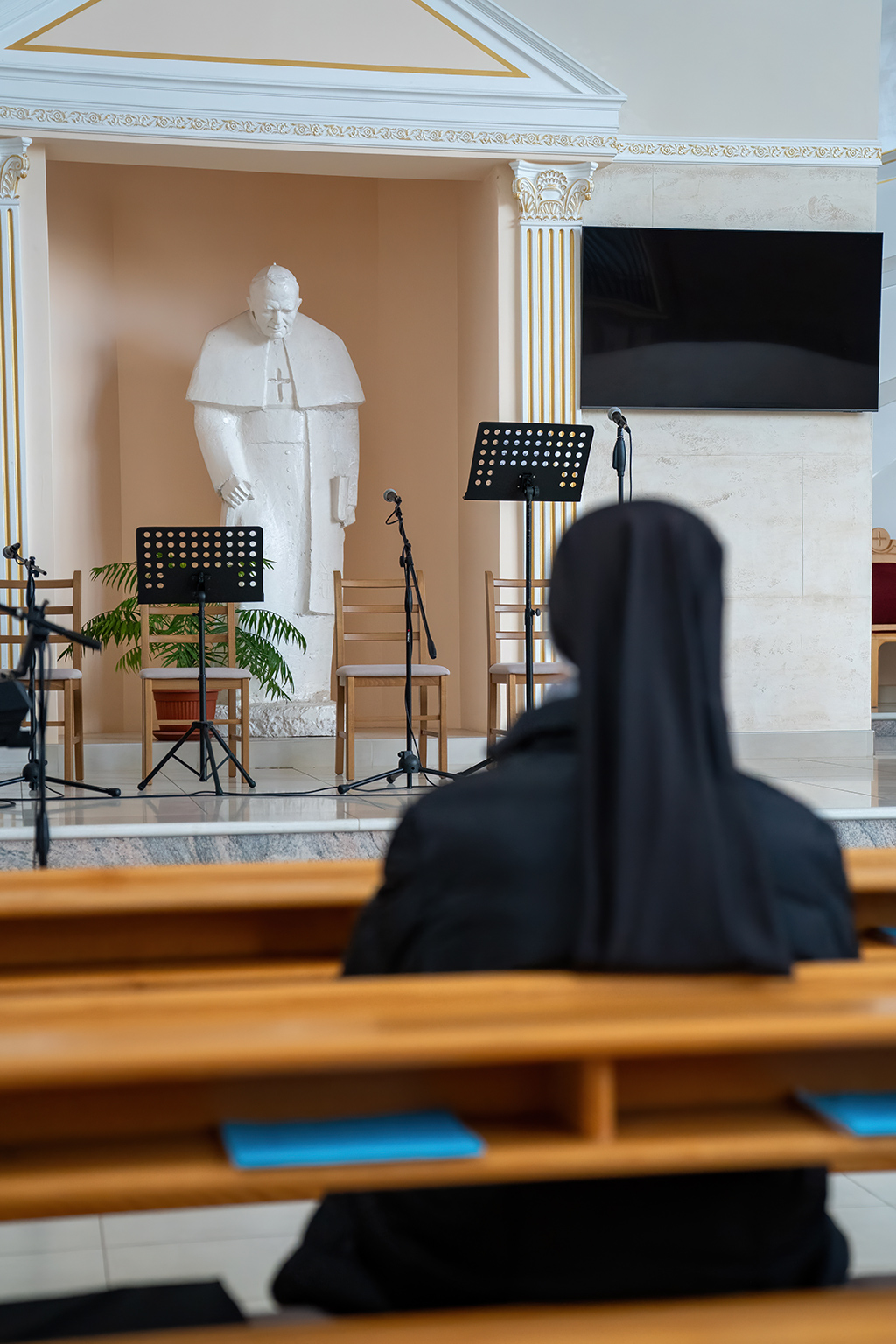sestre.jpg